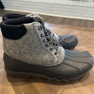 Men’s Sperry boots